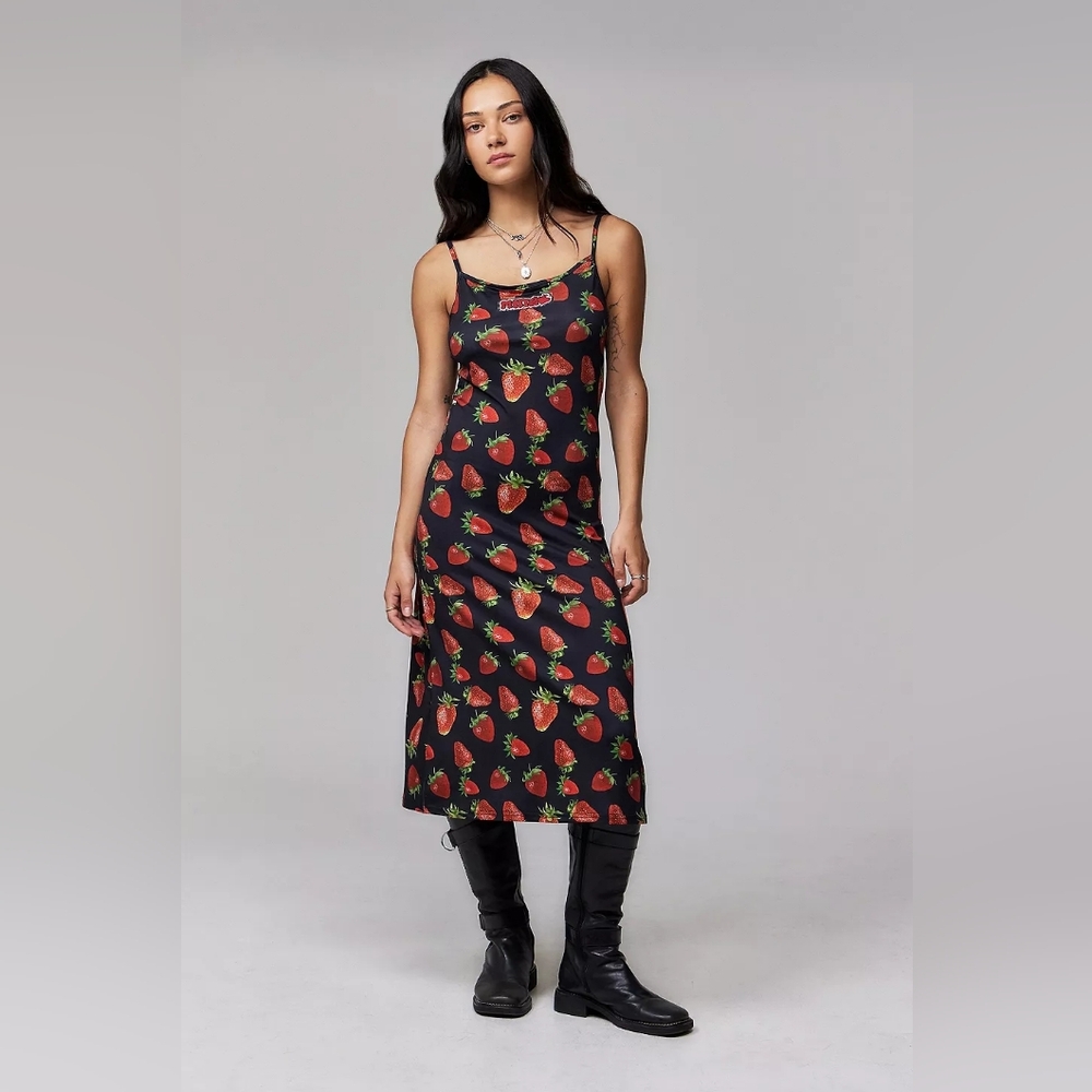 Minga London Strawberries Midi Dress: Size M